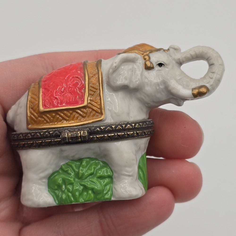 VINTAGE Midwest of Cannon Falls PHB Collection Elephant Hinged Trinket Box - Picture 3 of 8